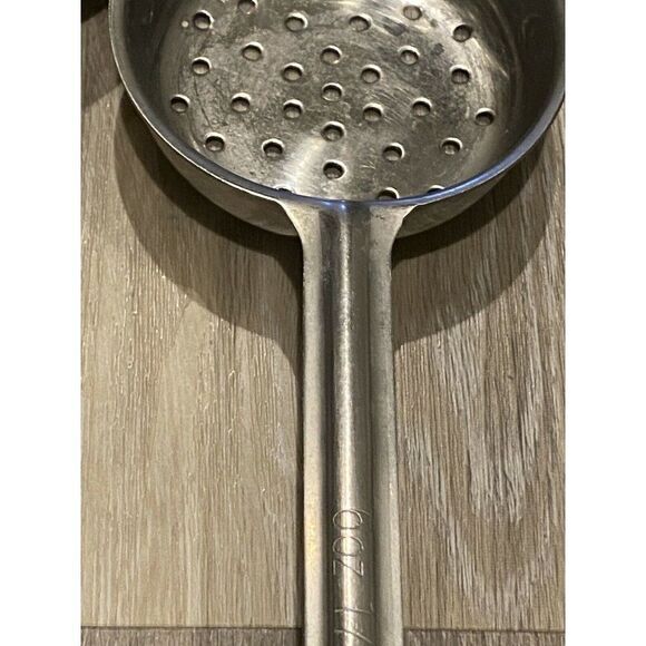 LOT OF 5 -4, 6 & 8 Oz  Spoodle Portion Control Spoons Ladles Server/Strainers - Picture 9 of 10